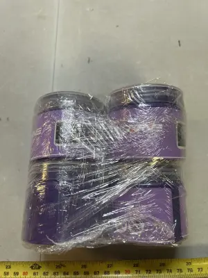 4 car cleaning putty