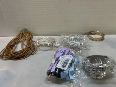 hair clips and jewelry