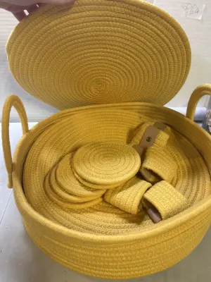 6ct coasters,napkins rings, placemats and holder