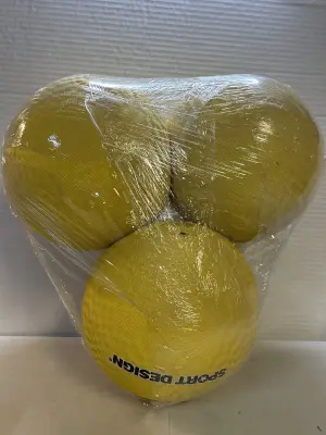 3 kick balls