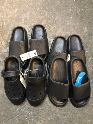 4 pairs boys sandals size 11-12