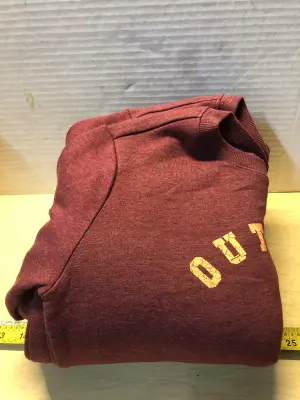 4pc kids size medium shirt