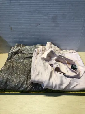 Size 2 pants size Xs slip skirt