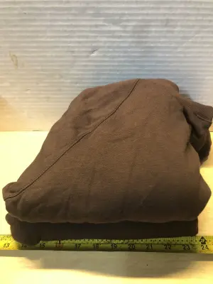 2 size Xs shirts