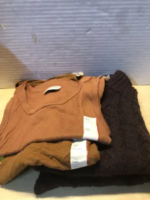 3pc Xs shirts
