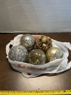 5ct ornaments