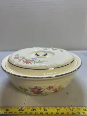 floral dish with lid