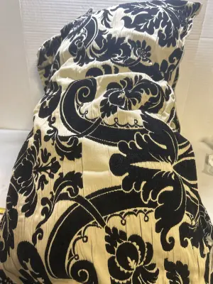 2 pillows
