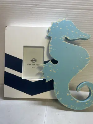 beachy photo frame and decor