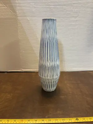 vase