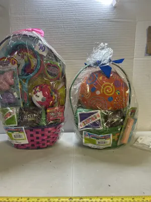 2 eater baskets