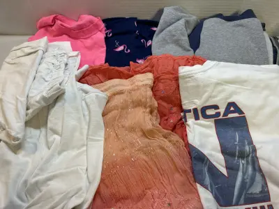 8 piece xl clothing bundle