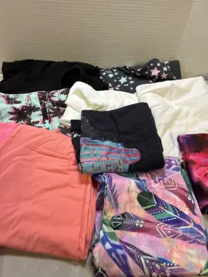 9 piece xl womens clothing bundle