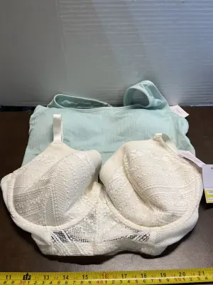 40C/ XL wire & wireless bras