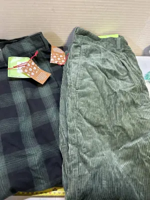 38x30(plaid) 34x30 corduroy