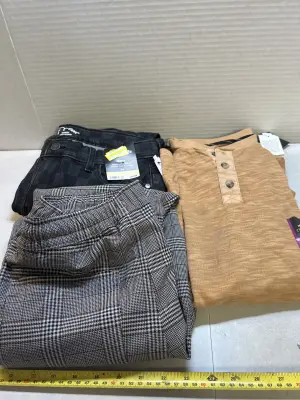 2 size 16 pants and xxl shirt