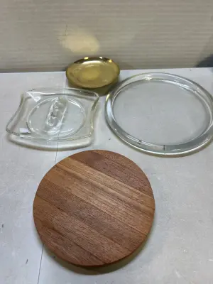 3 ash tray and wooden tray