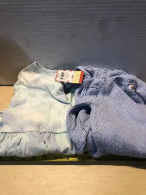 2 dresses size 8