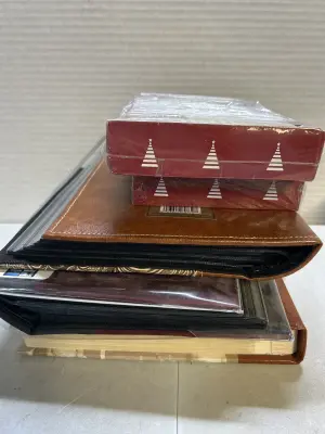 3 photo albums and 2 pack christmas cards
