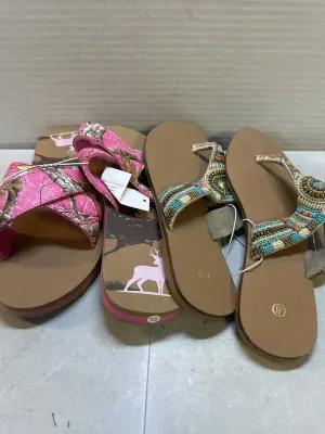 2 size 7 sandles
