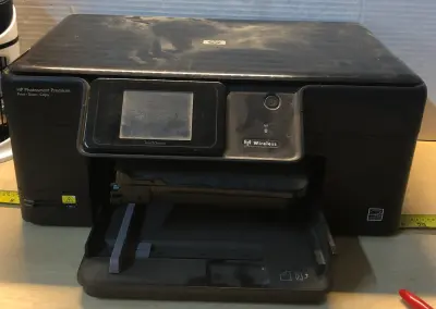 Hp wireless printer no cords as is untested