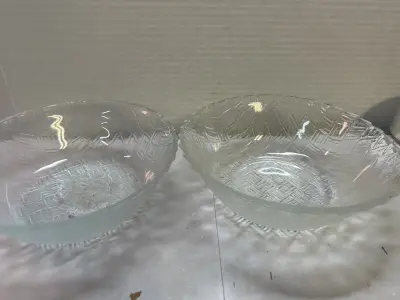 2 bowls