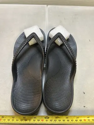 8.5 mens flipflops