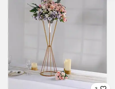 2 metal flower stand centerpieces