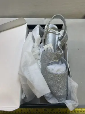 9.5 sparkly kitten heel