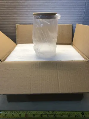 6 glass containers