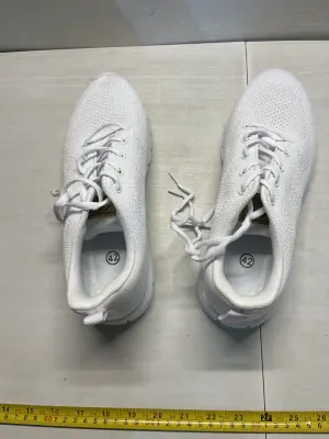 size 11 women’s shoes