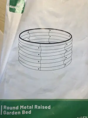 Round metal raised garden bed