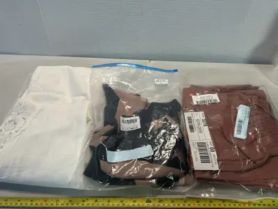 small bundle 2 pants 1 shirts