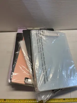 bundle of clip boards