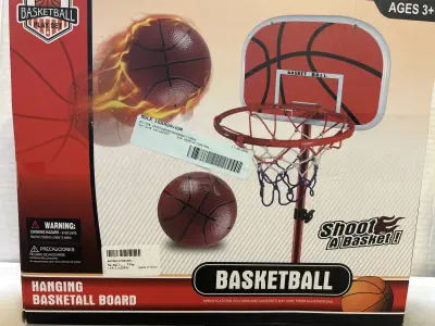 hanging basketball board ages 3+