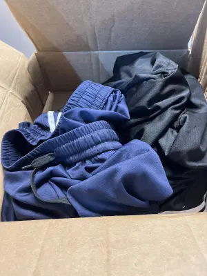 size 2xl box of men’s shorts