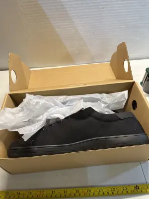 size 11 men’s shoes