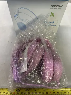 wired headphones