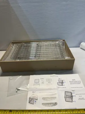 Small animal cage? Trap?