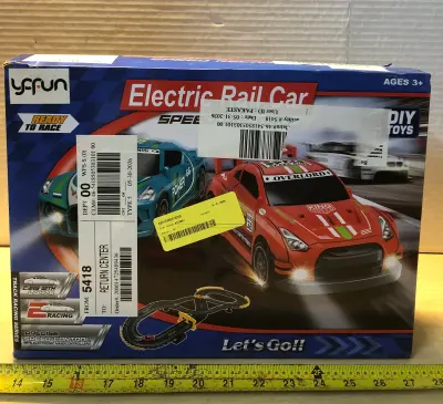 Electric rail car toy set