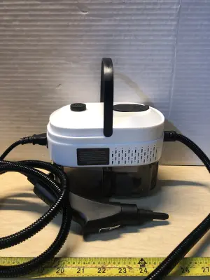 Multifunctional steam cleaner comes on