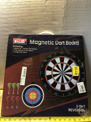 2 in 1 magnetic dart board