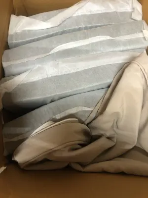 2pc out door cushions