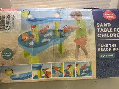 sand / water table for children