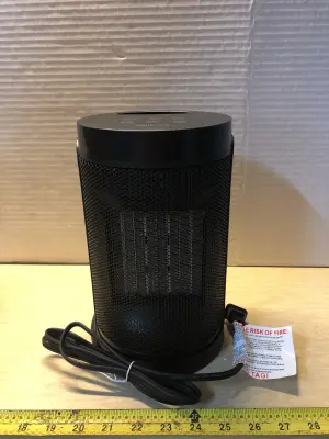 Meibors ceramic heater comes on
