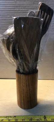 8pc wooden utensils