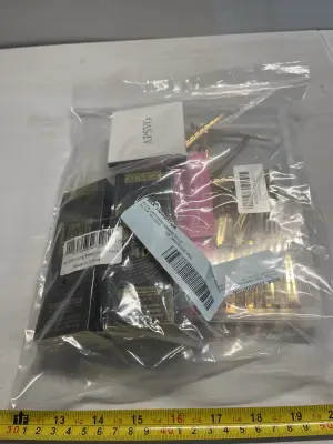 bundle of hair clips