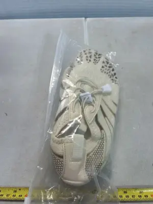 size 7 barefoot style shoes
