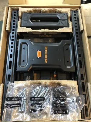 Full motion tv wall mount