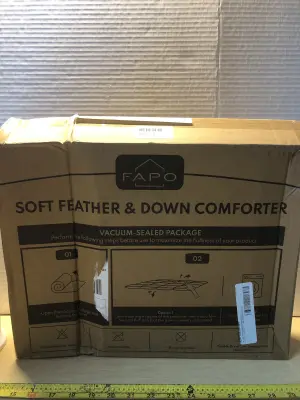 Unknown size soft feather and down comforter